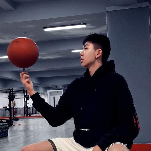 本以为这只