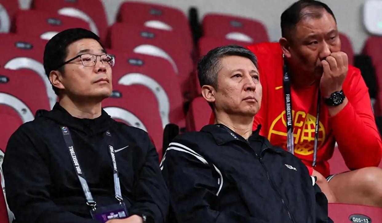 打中国毫无, https