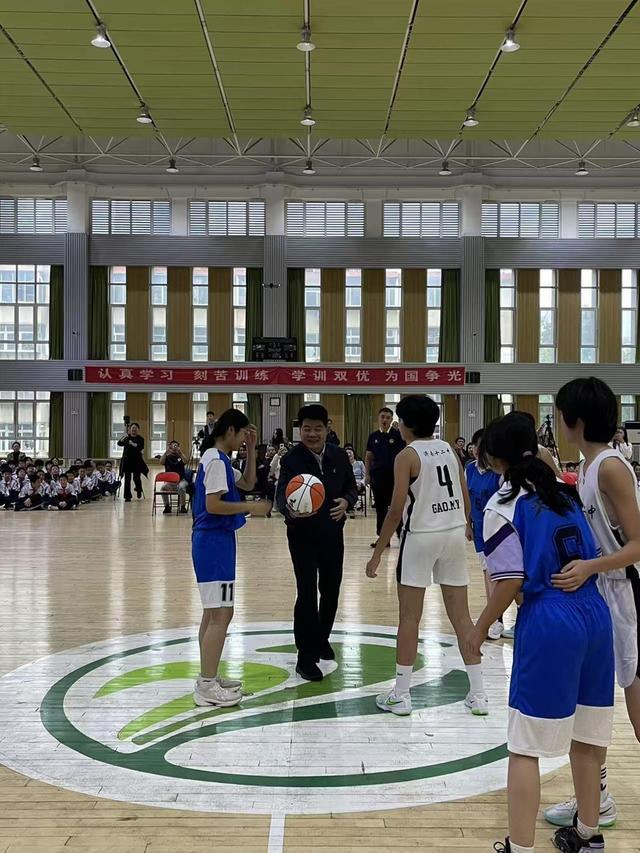 球队打出更, 文化带上了, 们的视频